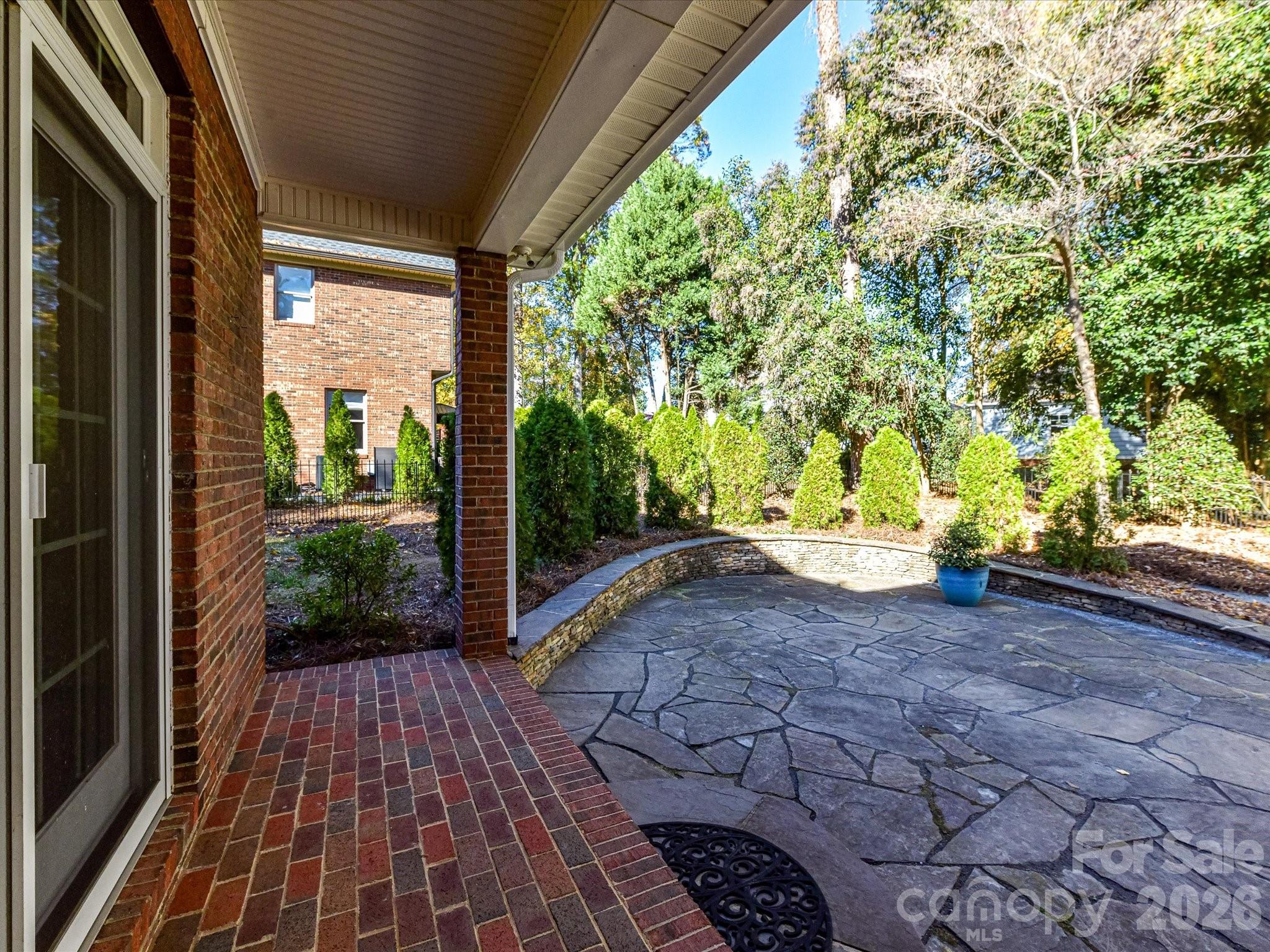 21410 Pinecrest Place — Cornelius