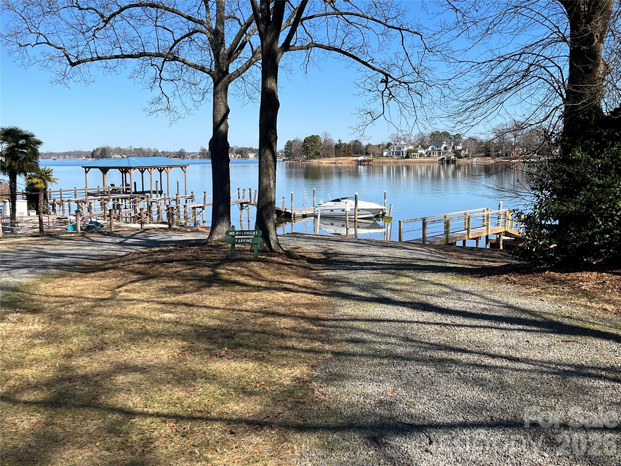 21410 Pinecrest Place — Cornelius