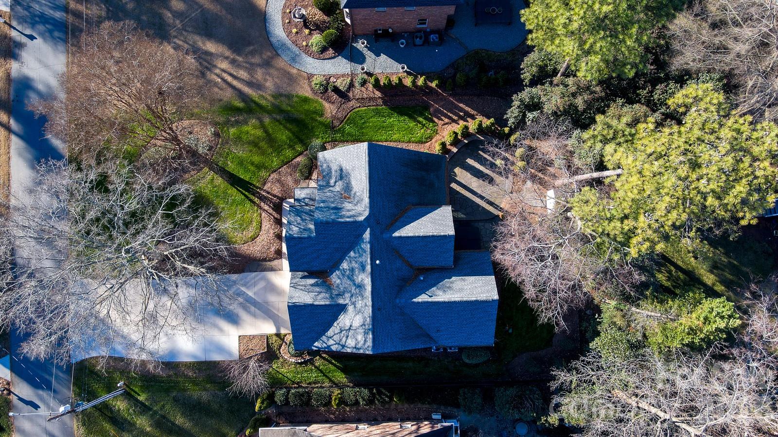 21410 Pinecrest Place — Cornelius