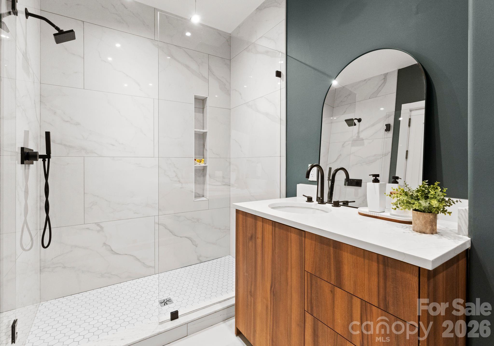3614 Barclay Downs Drive #102 — Charlotte