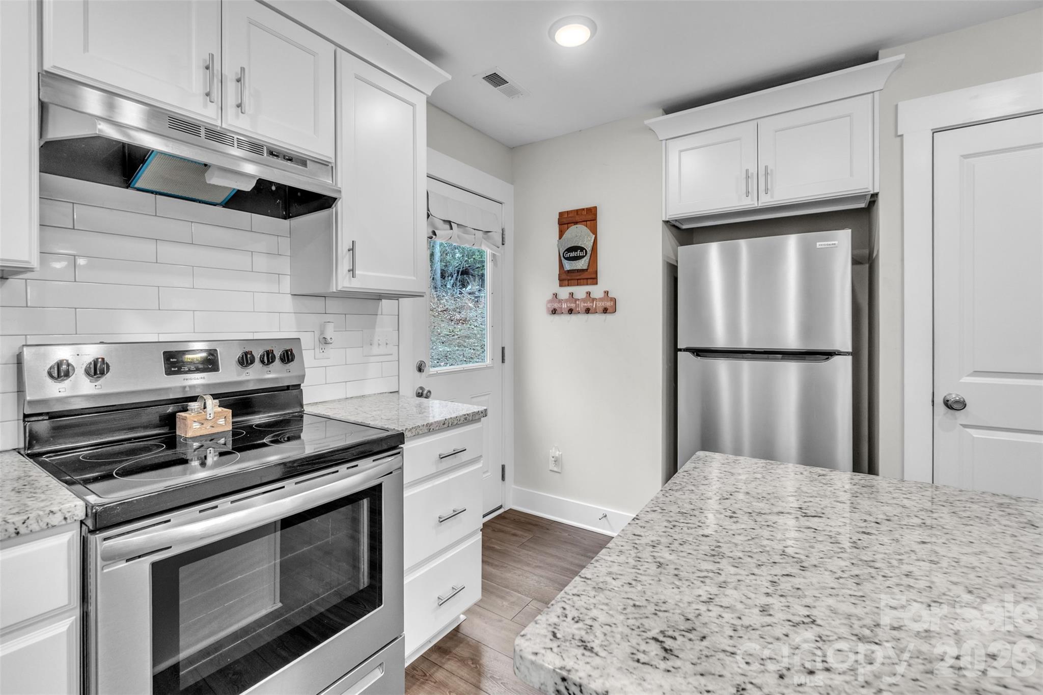 518 Lake Head Road — Norwood