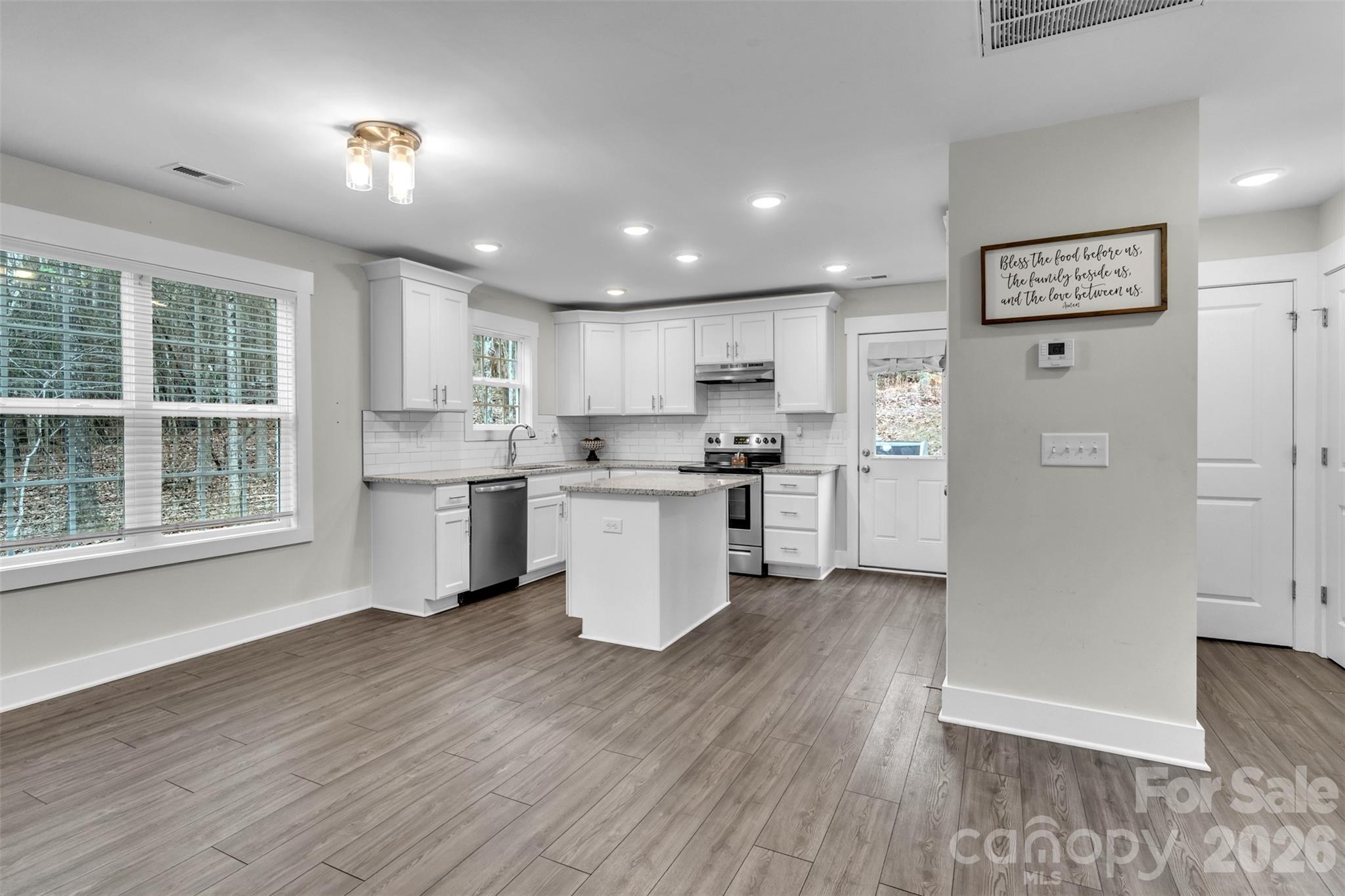 518 Lake Head Road — Norwood