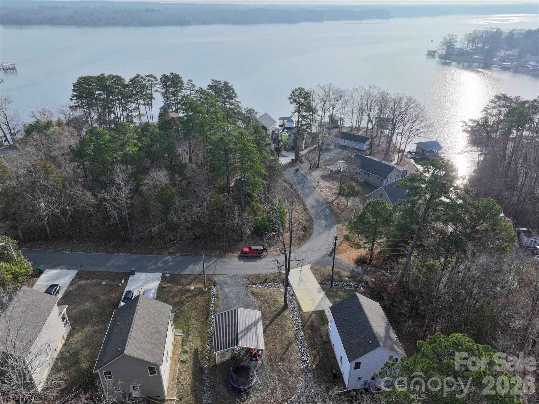 518 Lake Head Road — Norwood