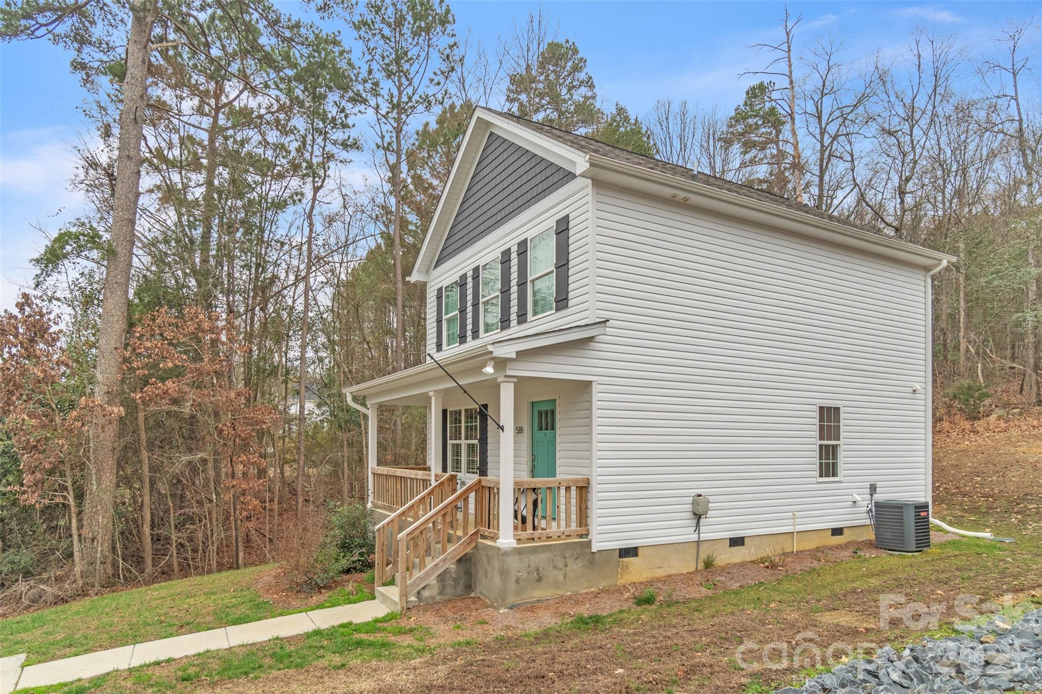 518 Lake Head Road — Norwood