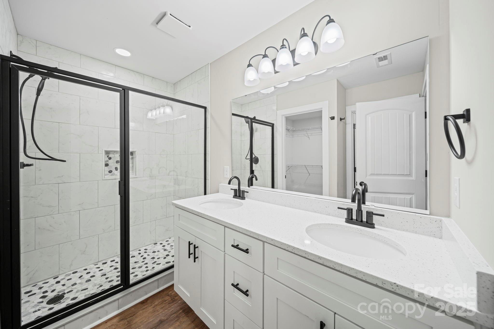 1605 Williams Road — Monroe