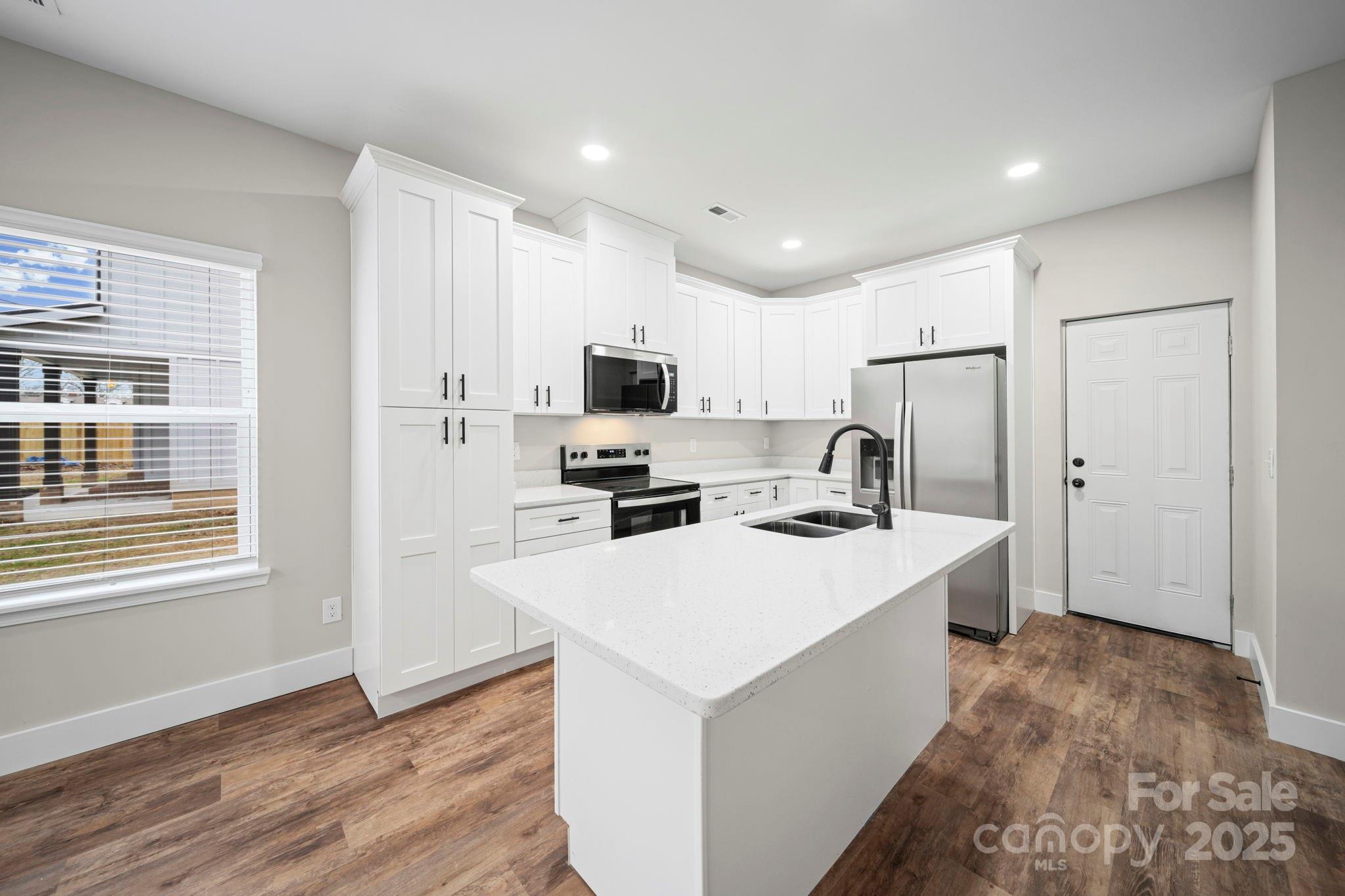 1605 Williams Road — Monroe