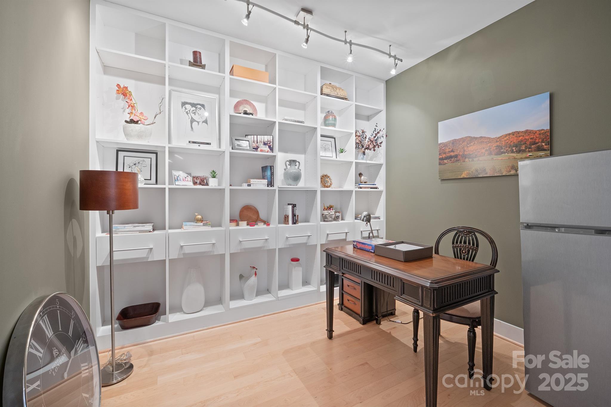 400 N Church Street #420 — Charlotte