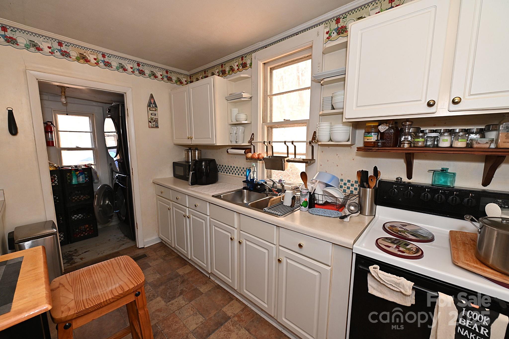 478 Foxwood Drive — Marion