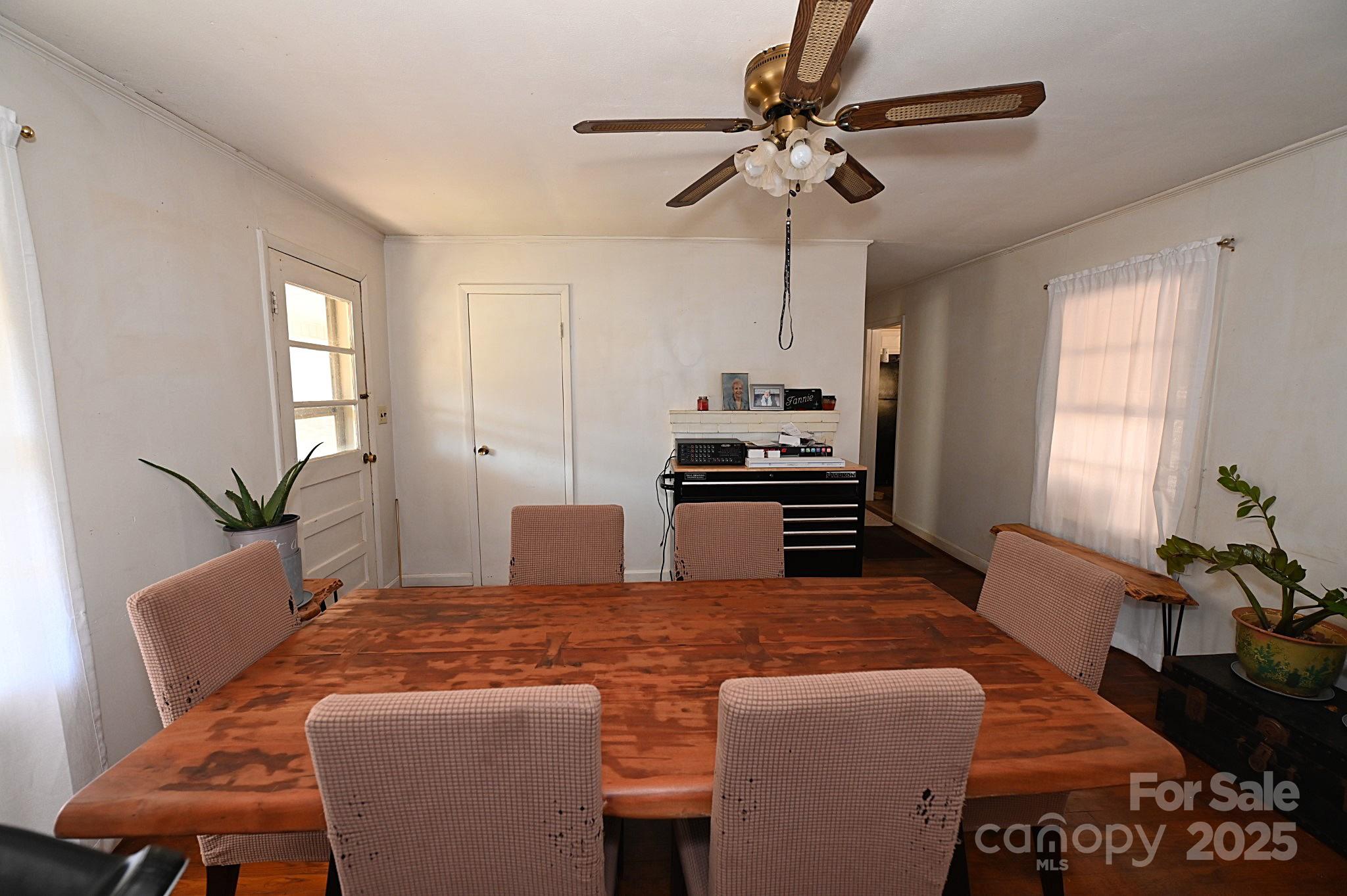 478 Foxwood Drive — Marion
