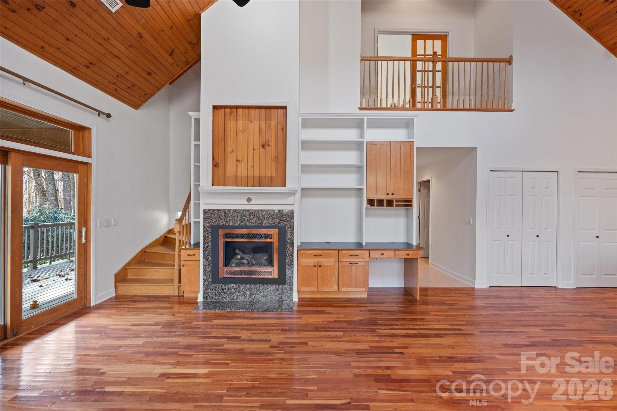 905 Old Fiddle Road — Waynesville
