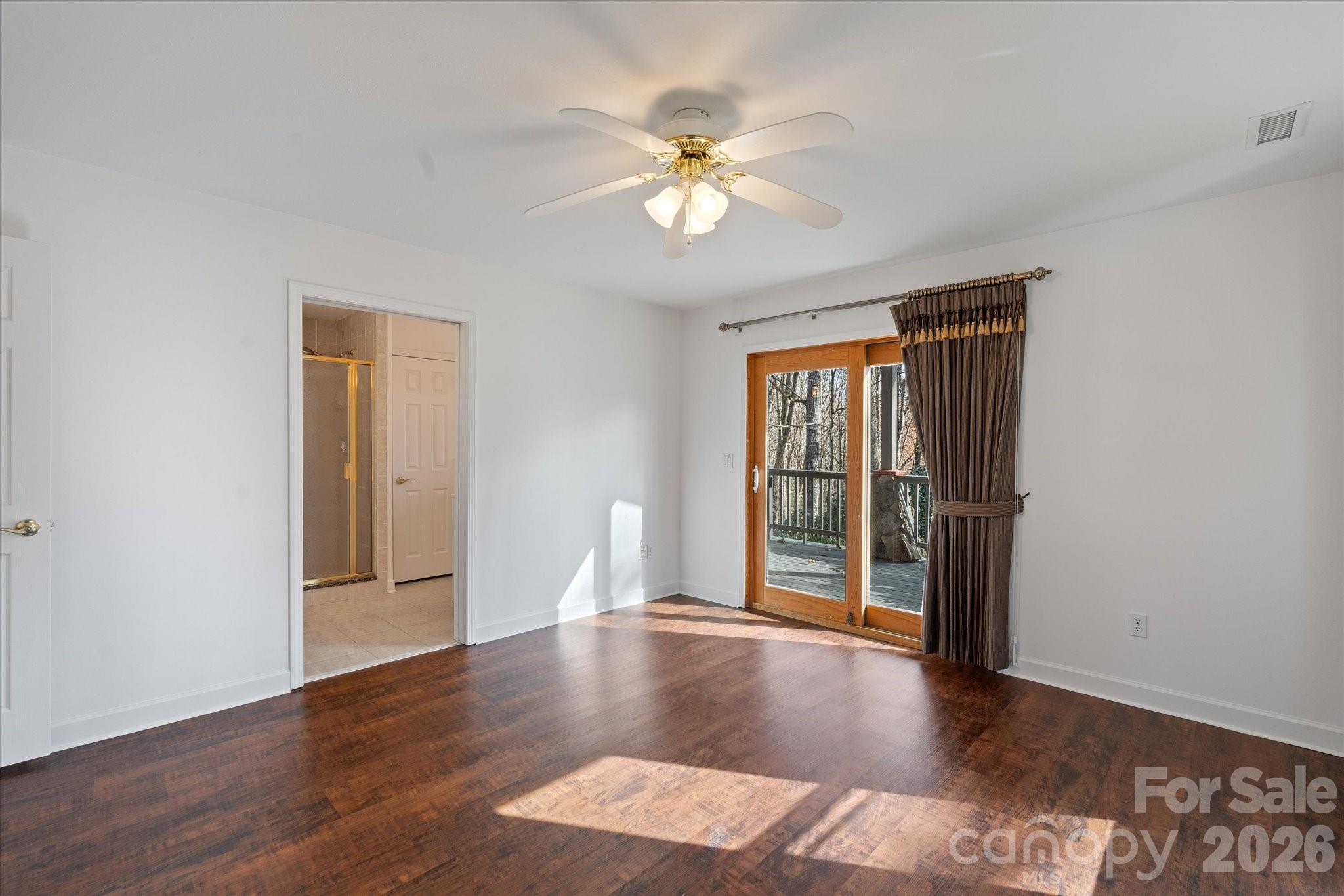 905 Old Fiddle Road — Waynesville