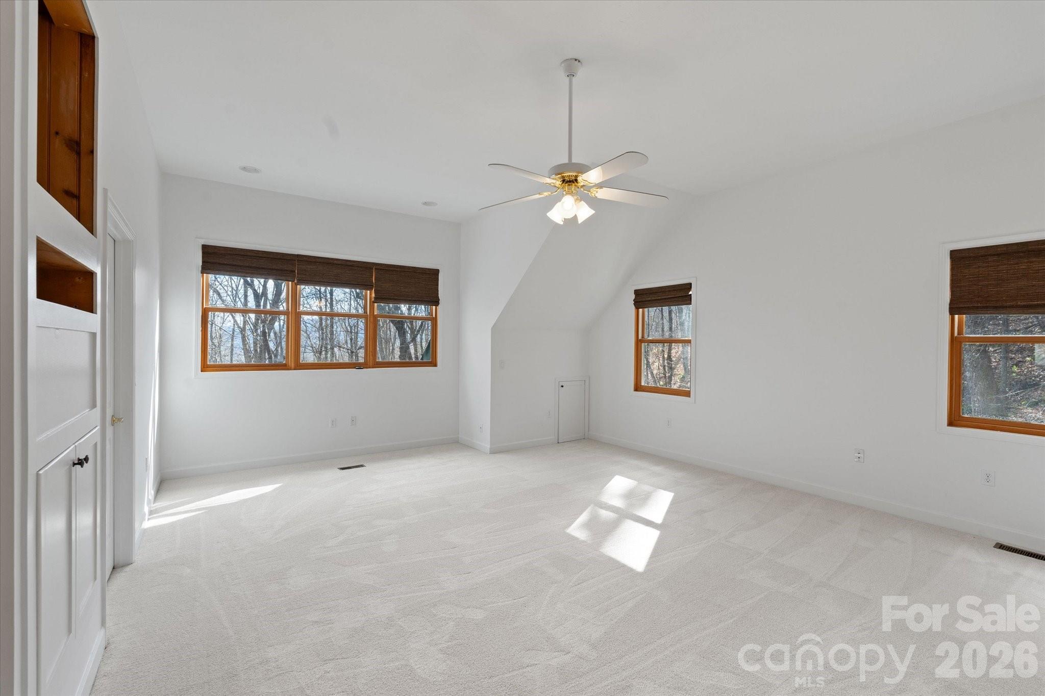 905 Old Fiddle Road — Waynesville