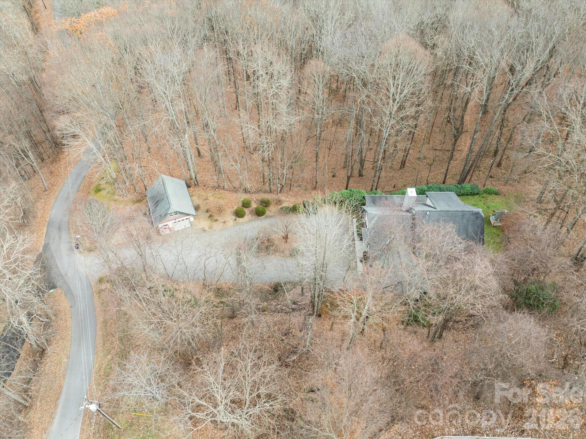 905 Old Fiddle Road — Waynesville