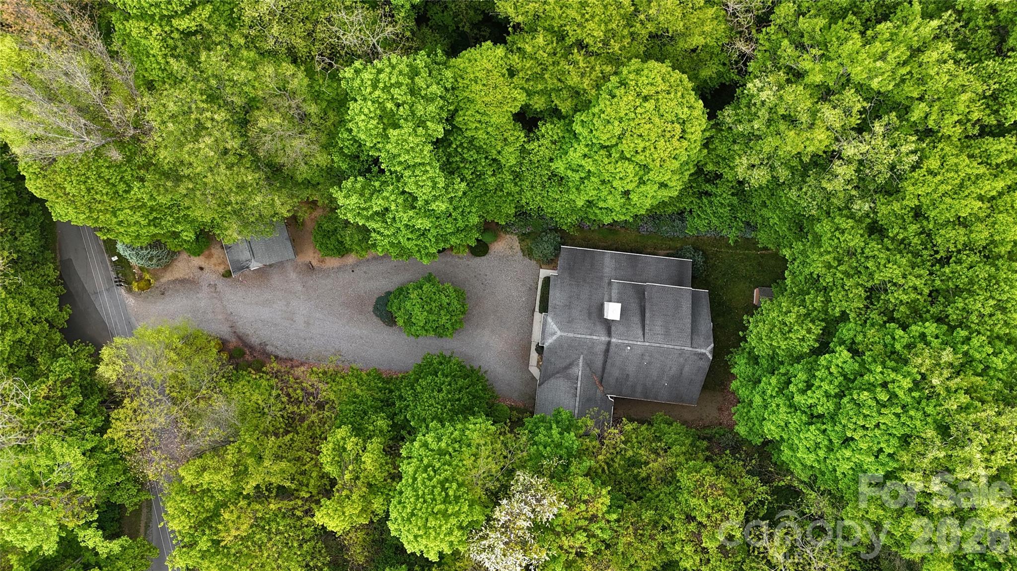 905 Old Fiddle Road — Waynesville