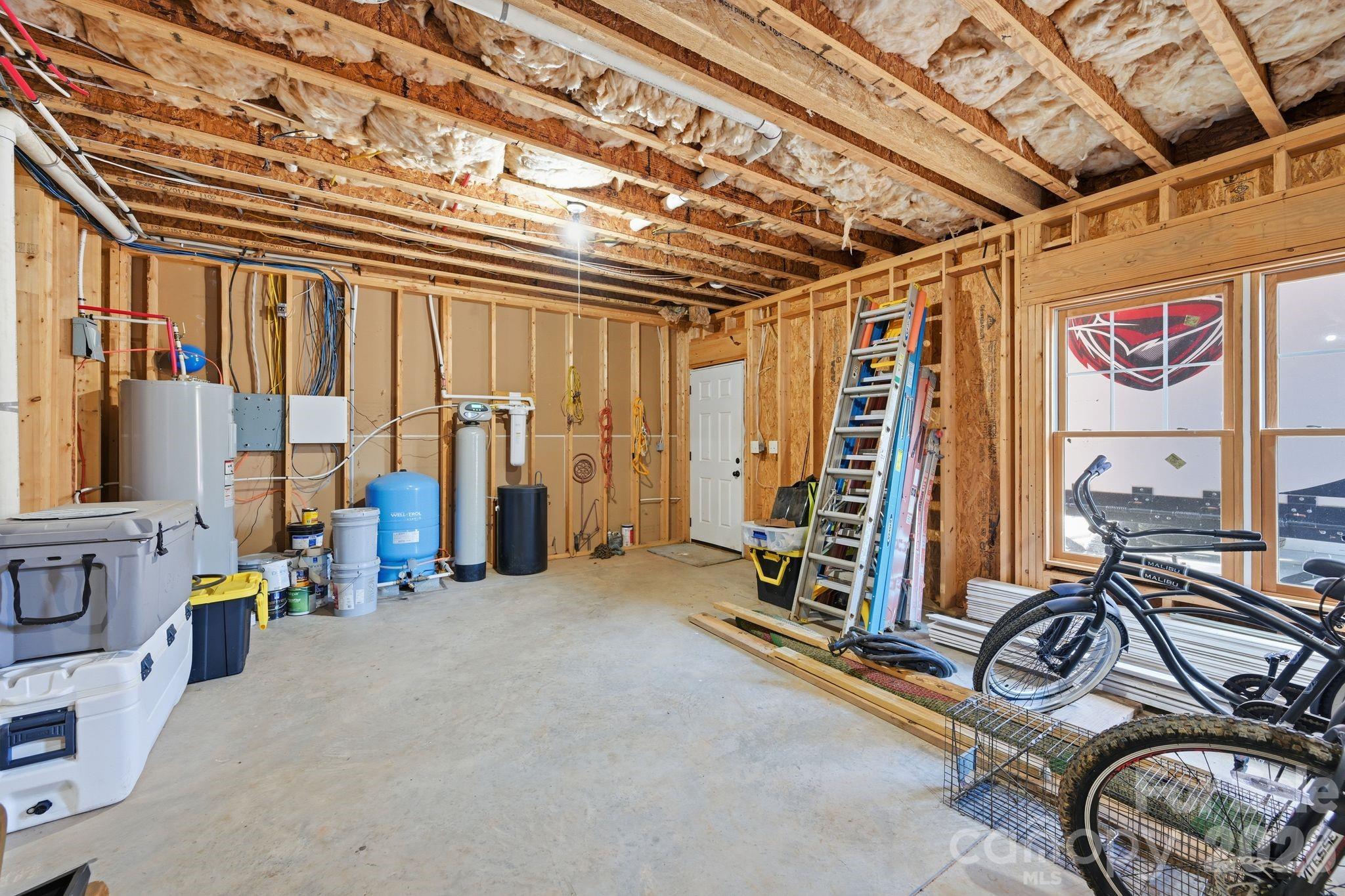 476 Ijames Church Road — Mocksville