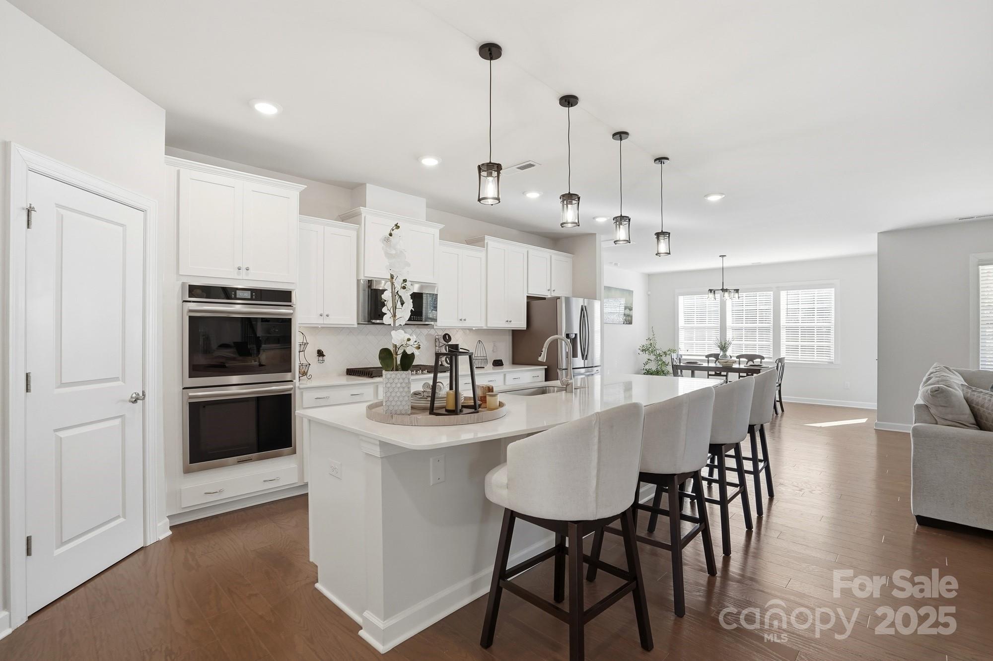 25005 Westwick Lane — Huntersville