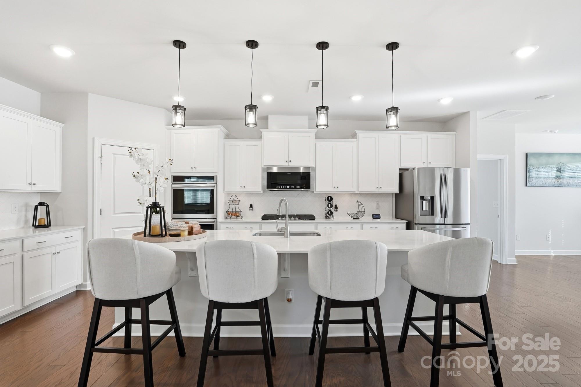 25005 Westwick Lane — Huntersville