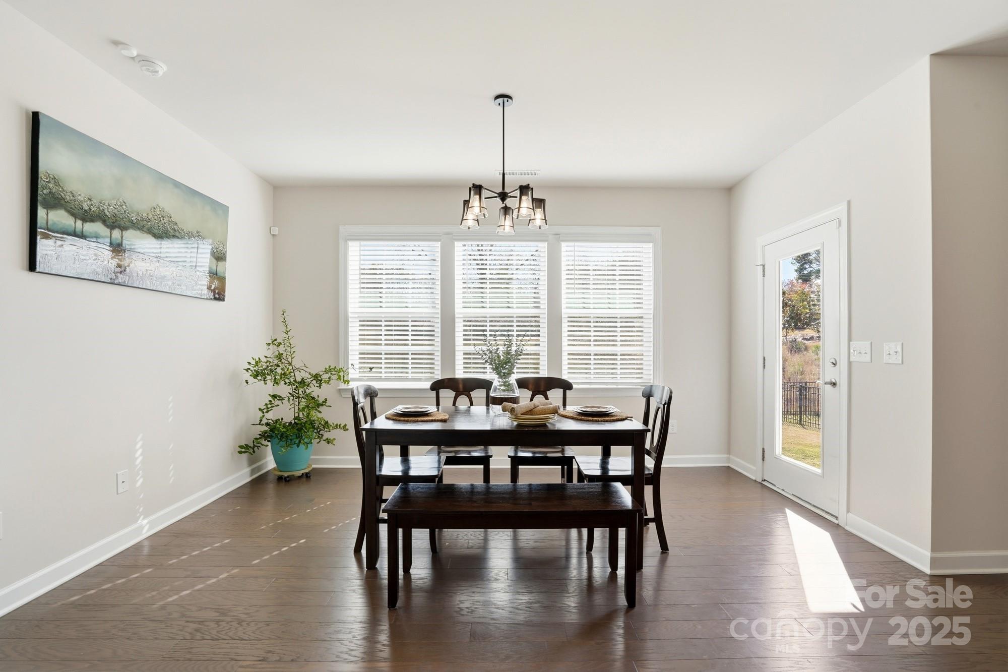 25005 Westwick Lane — Huntersville