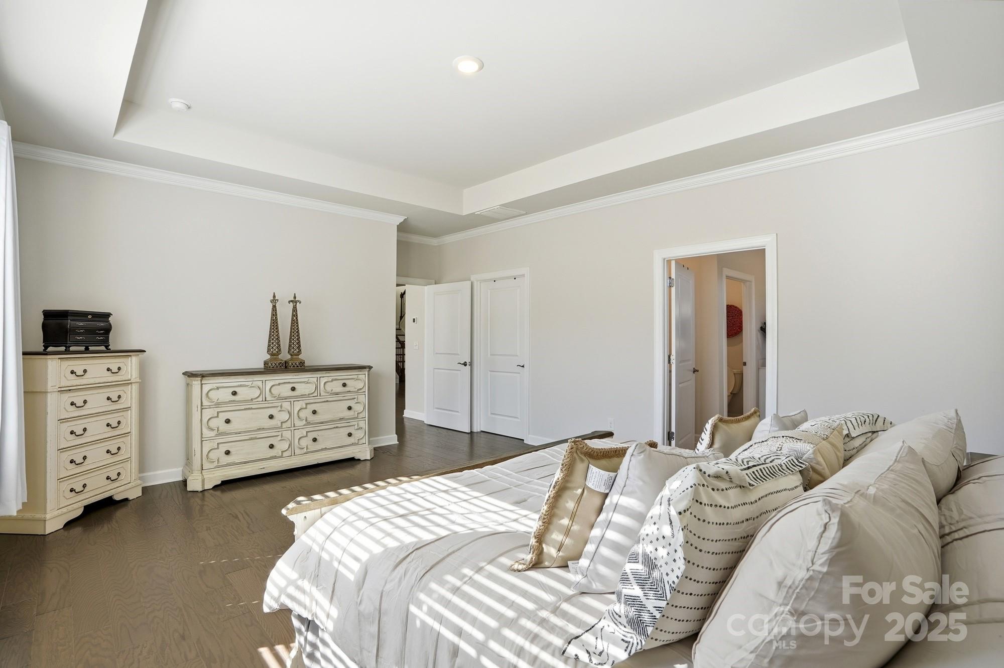 25005 Westwick Lane — Huntersville