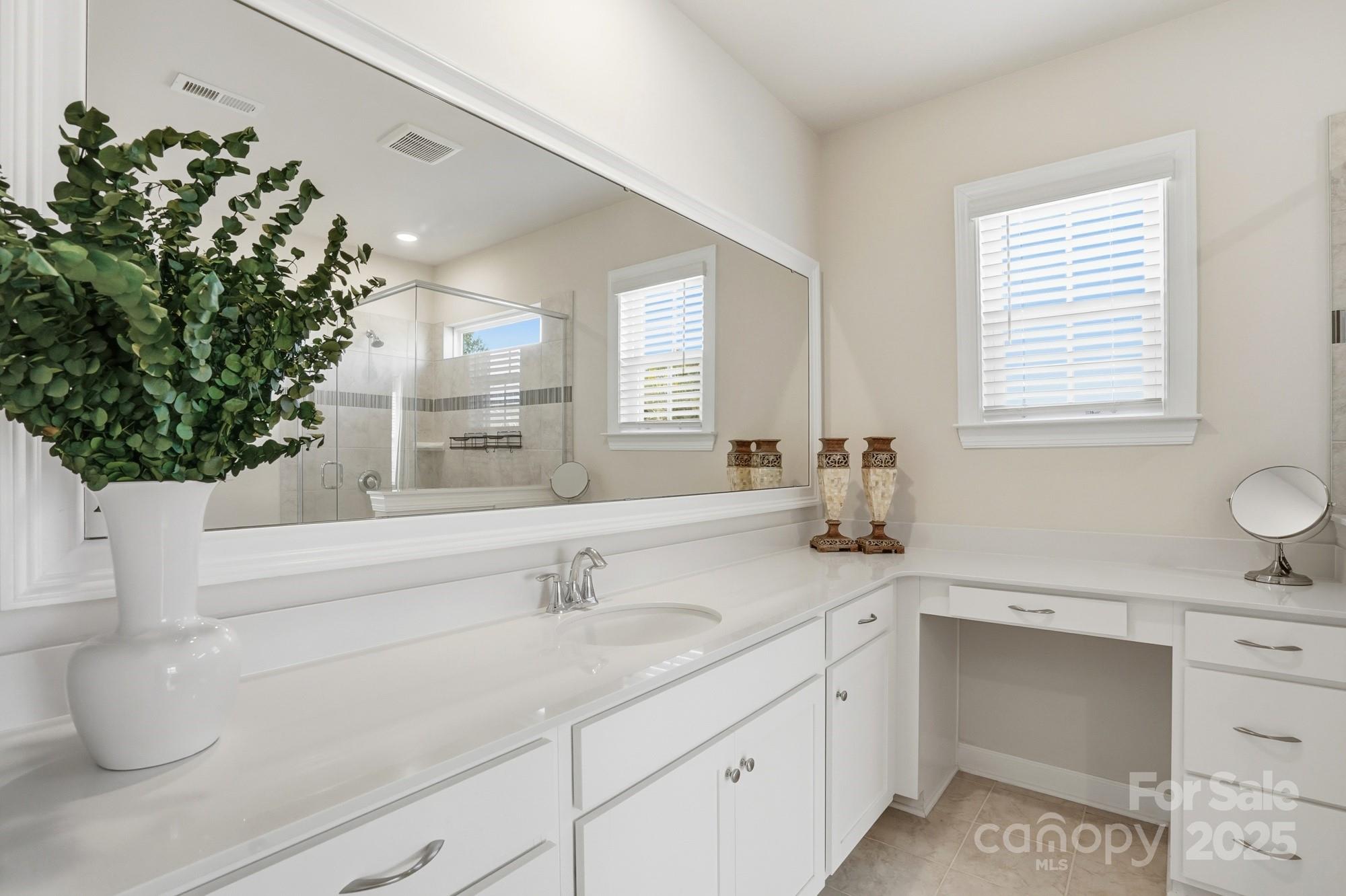 25005 Westwick Lane — Huntersville