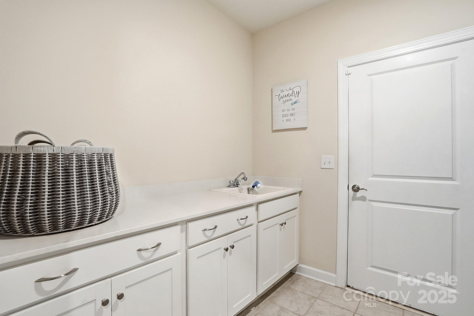 25005 Westwick Lane — Huntersville