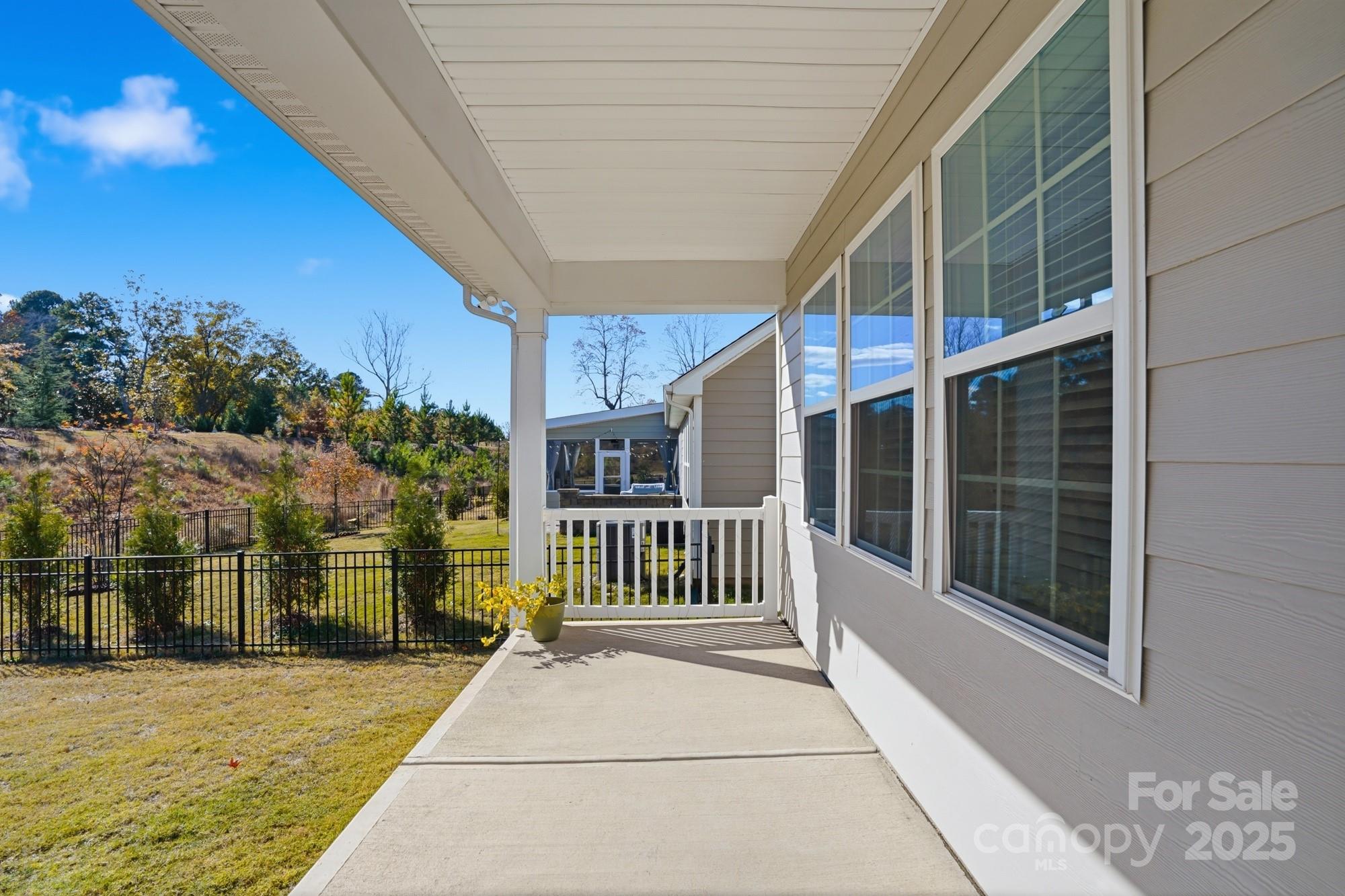 25005 Westwick Lane — Huntersville