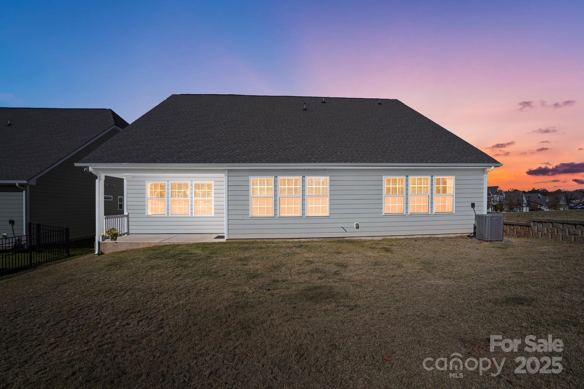 25005 Westwick Lane — Huntersville