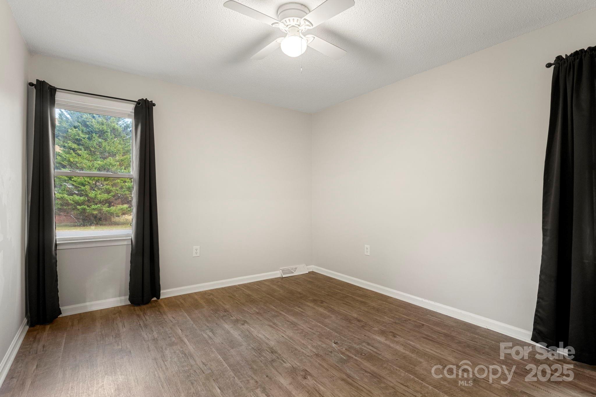 604 Cold Stream Circle — Chester