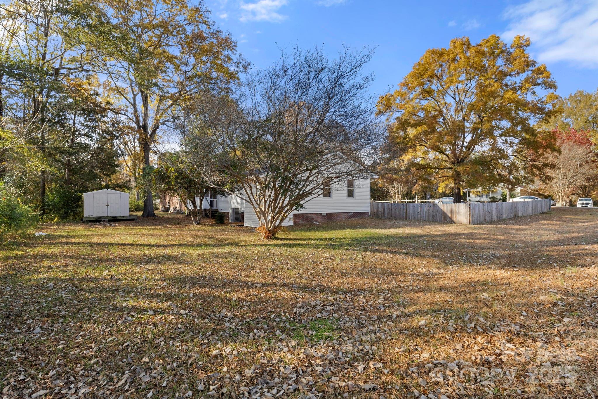 604 Cold Stream Circle — Chester
