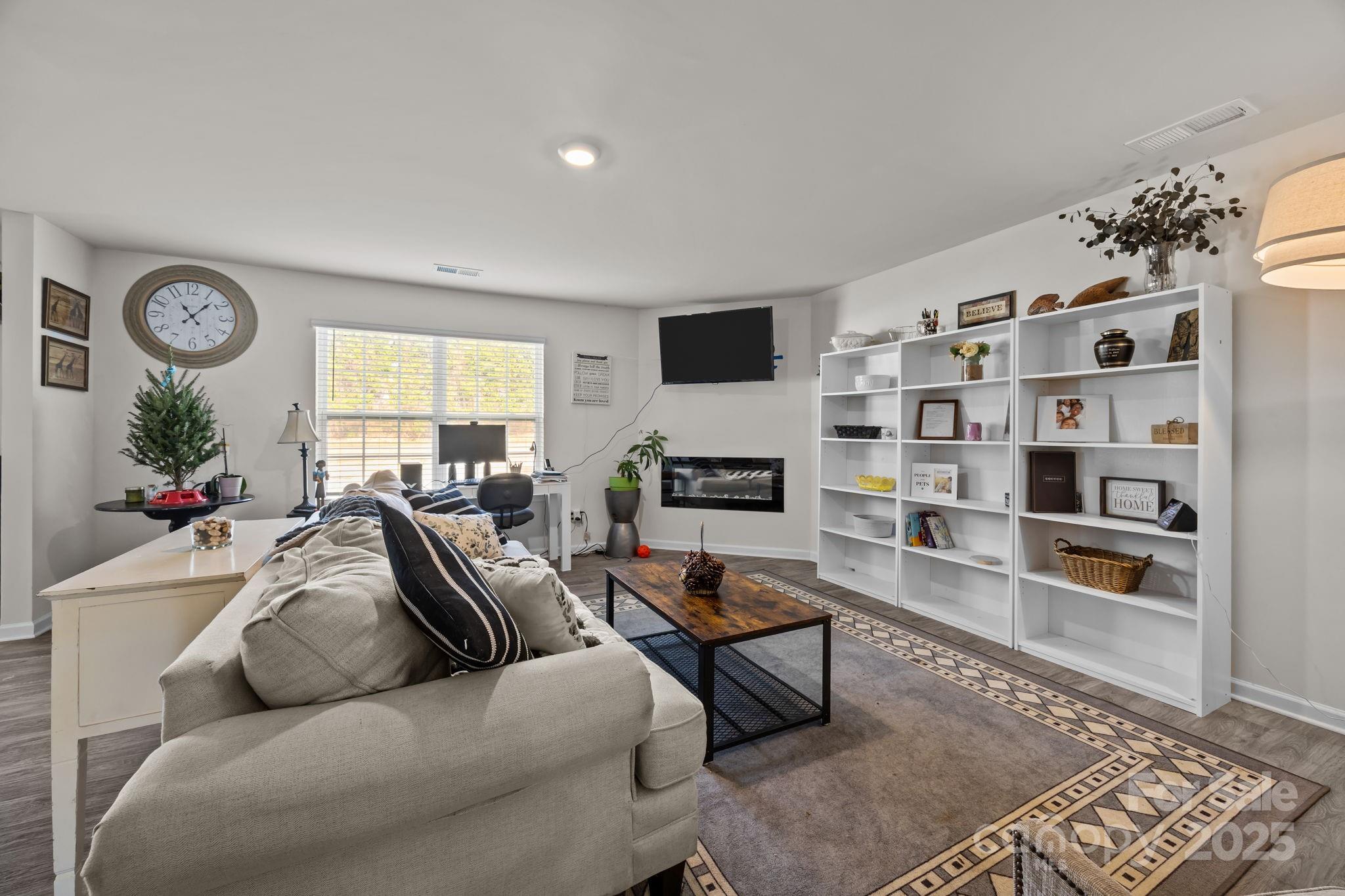 2124 Eastway Drive — Dallas