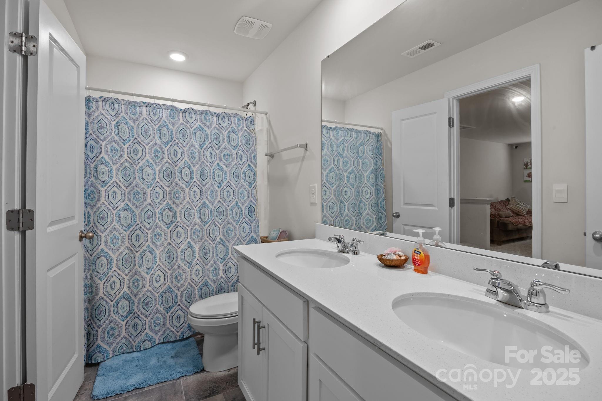2124 Eastway Drive — Dallas
