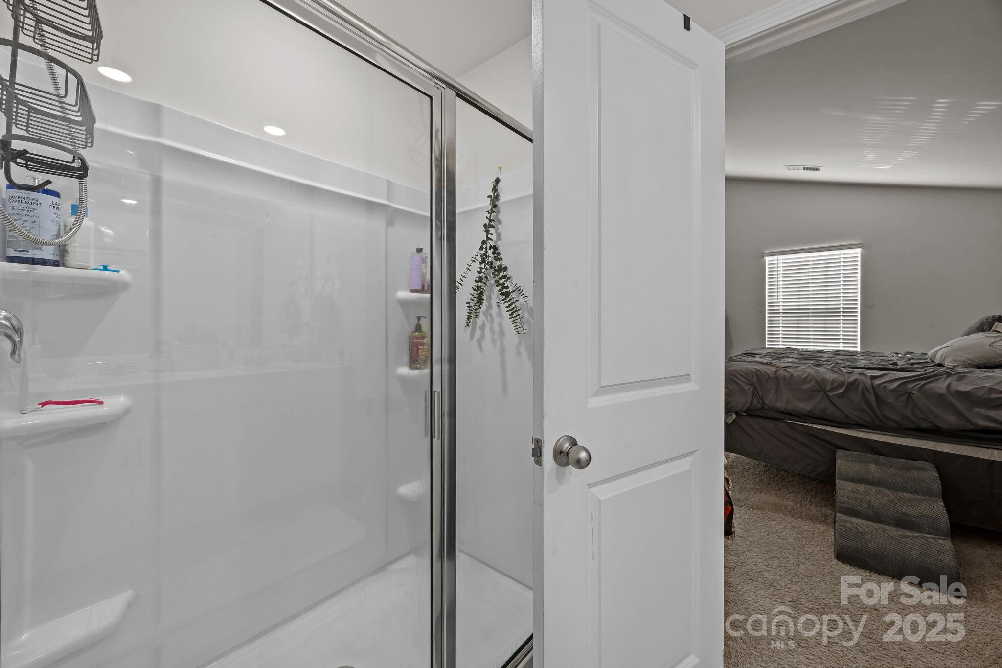 2124 Eastway Drive — Dallas