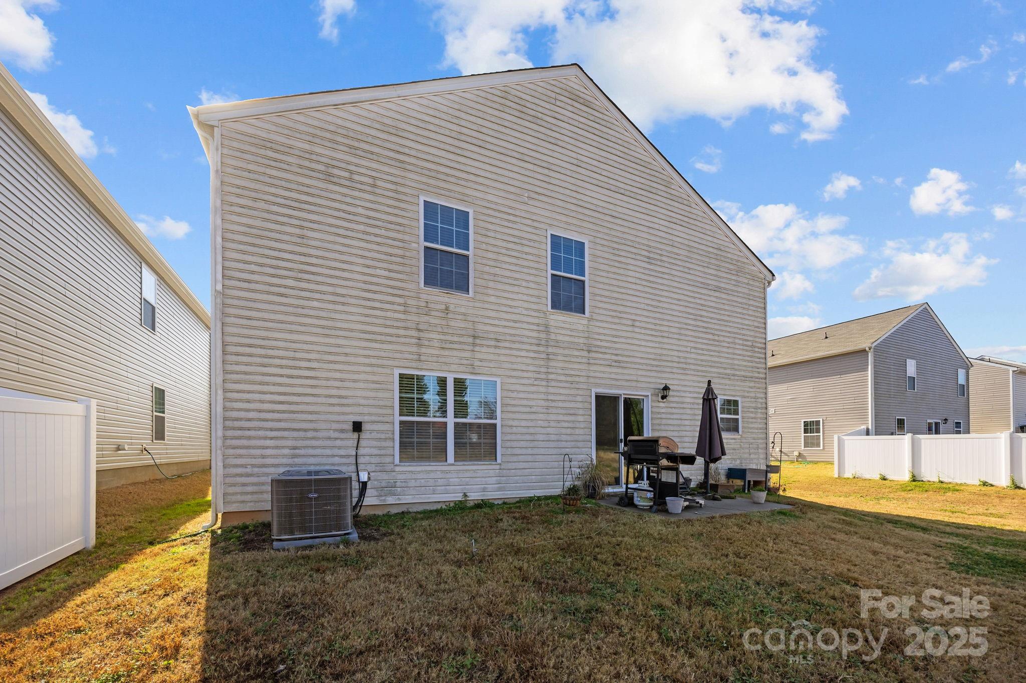 2124 Eastway Drive — Dallas