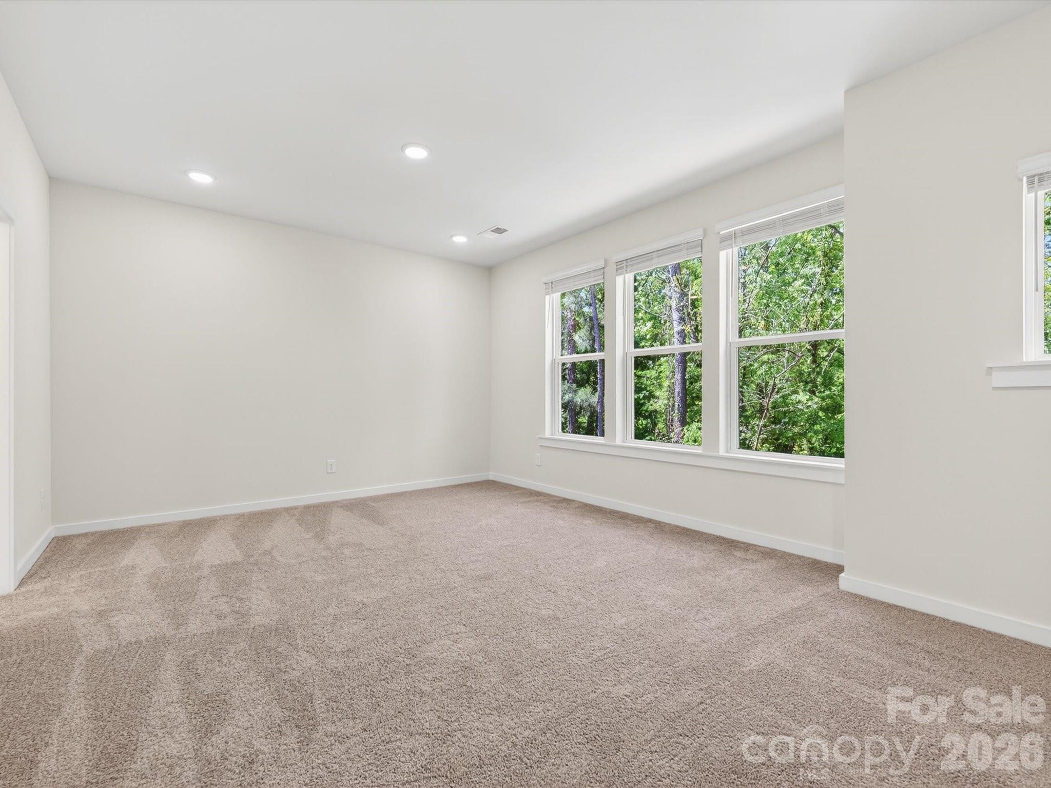 1526 Lithium Lane — Charlotte