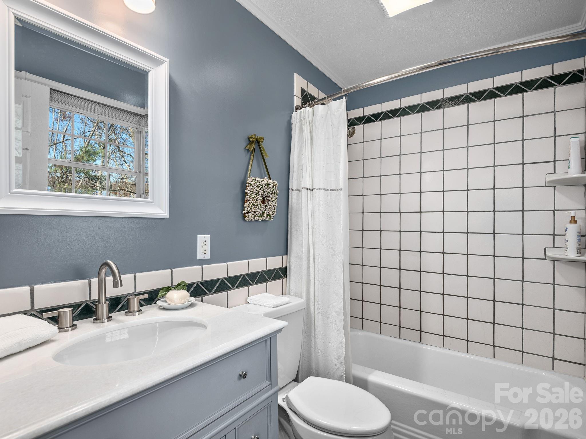500 N Griffing Boulevard — Asheville