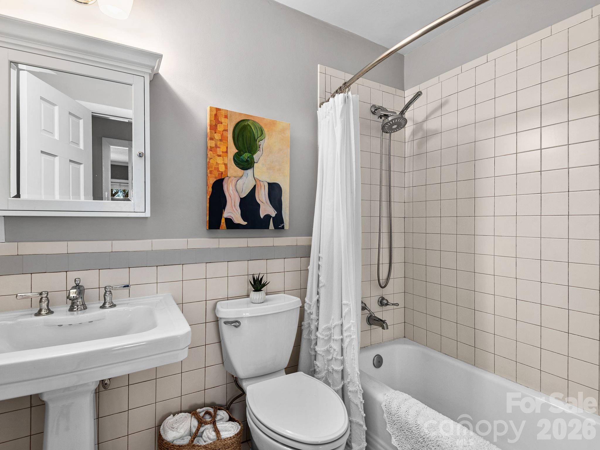 500 N Griffing Boulevard — Asheville