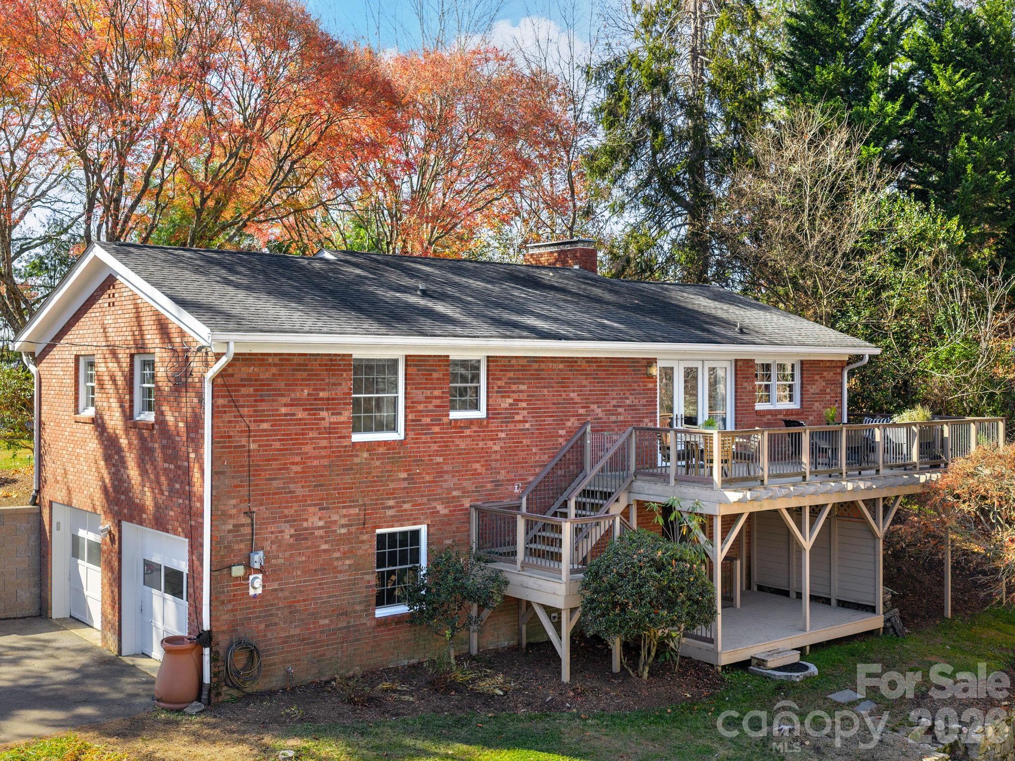 500 N Griffing Boulevard — Asheville