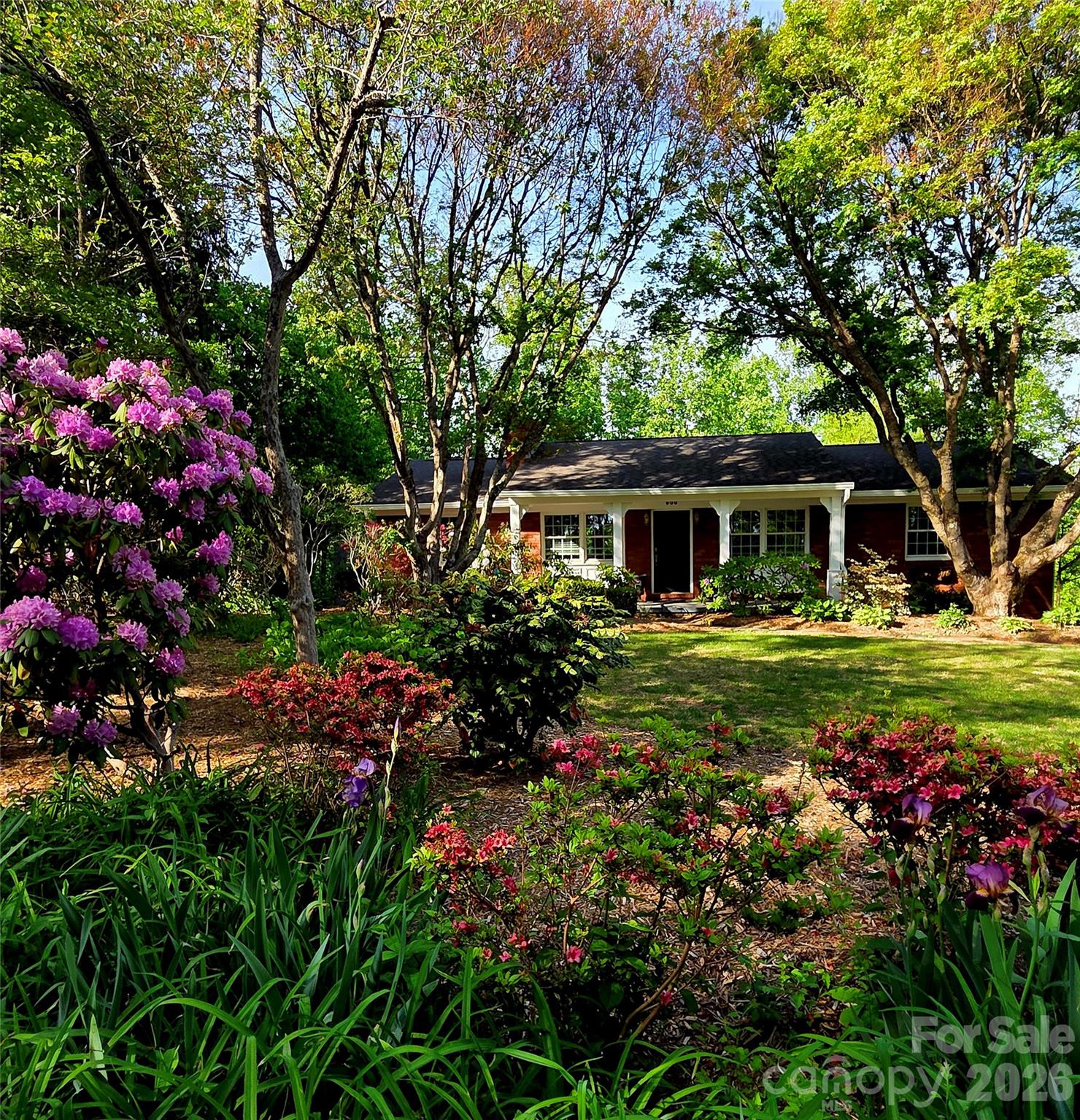 500 N Griffing Boulevard — Asheville