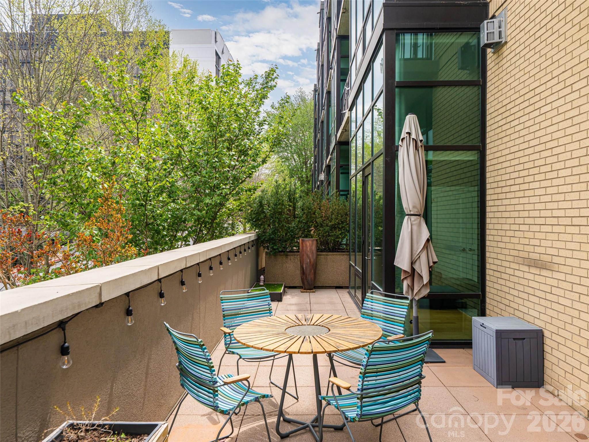 60 N Market Street #117 — Asheville