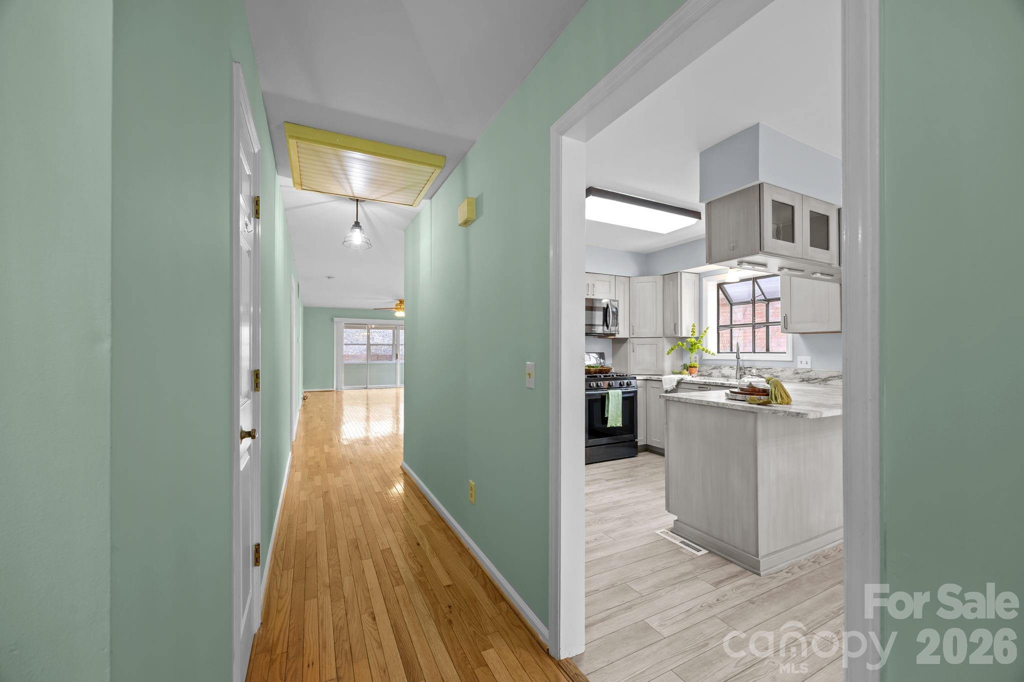 125 Exeter Court — Hendersonville