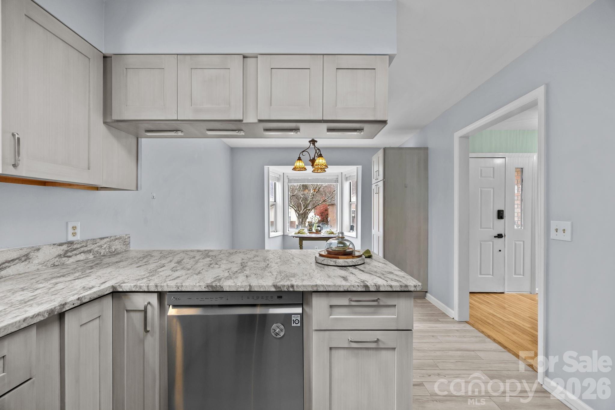 125 Exeter Court — Hendersonville
