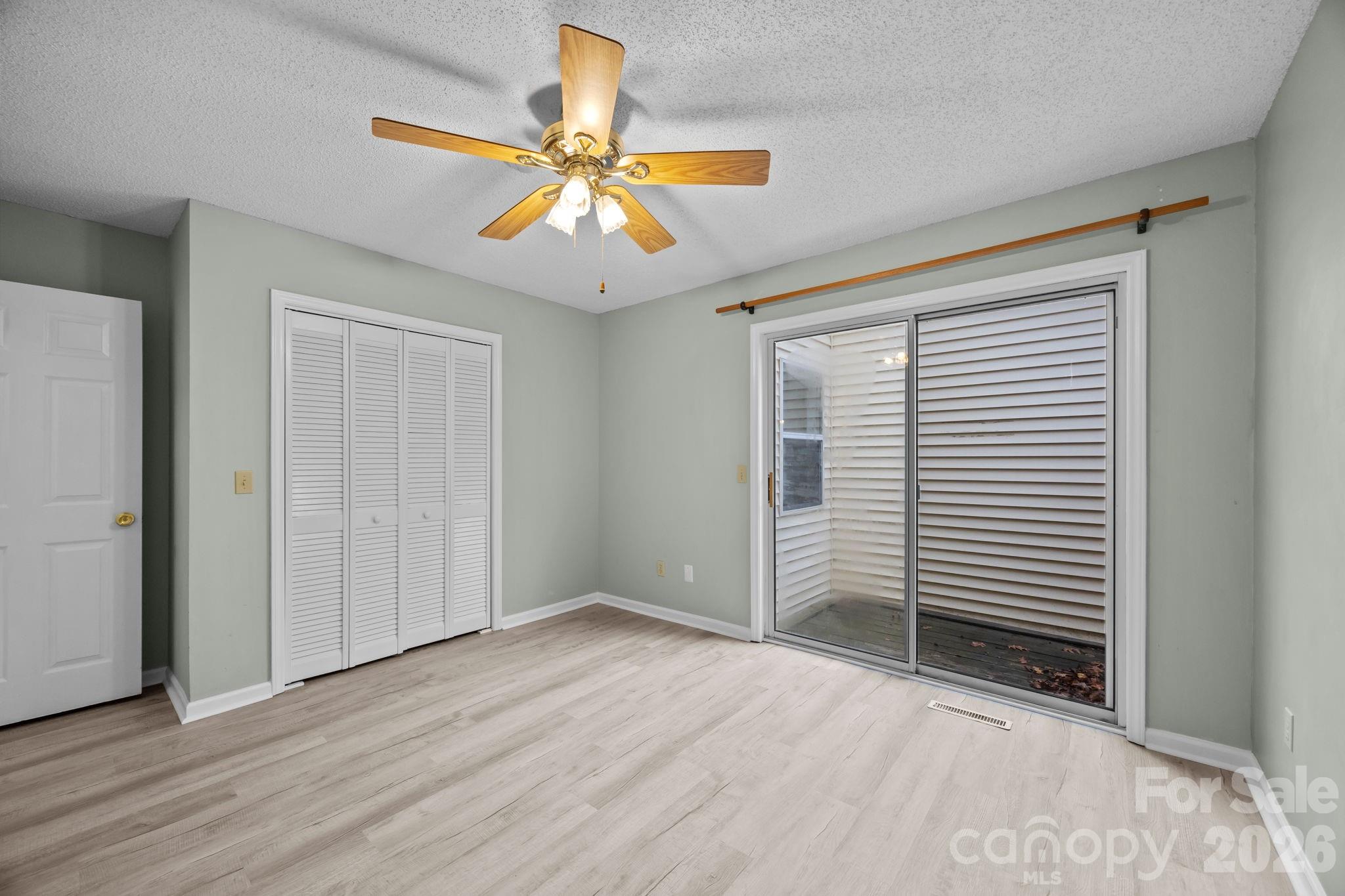 125 Exeter Court — Hendersonville