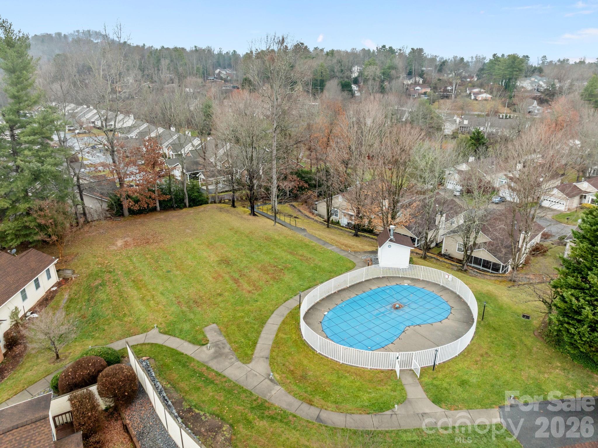 125 Exeter Court — Hendersonville