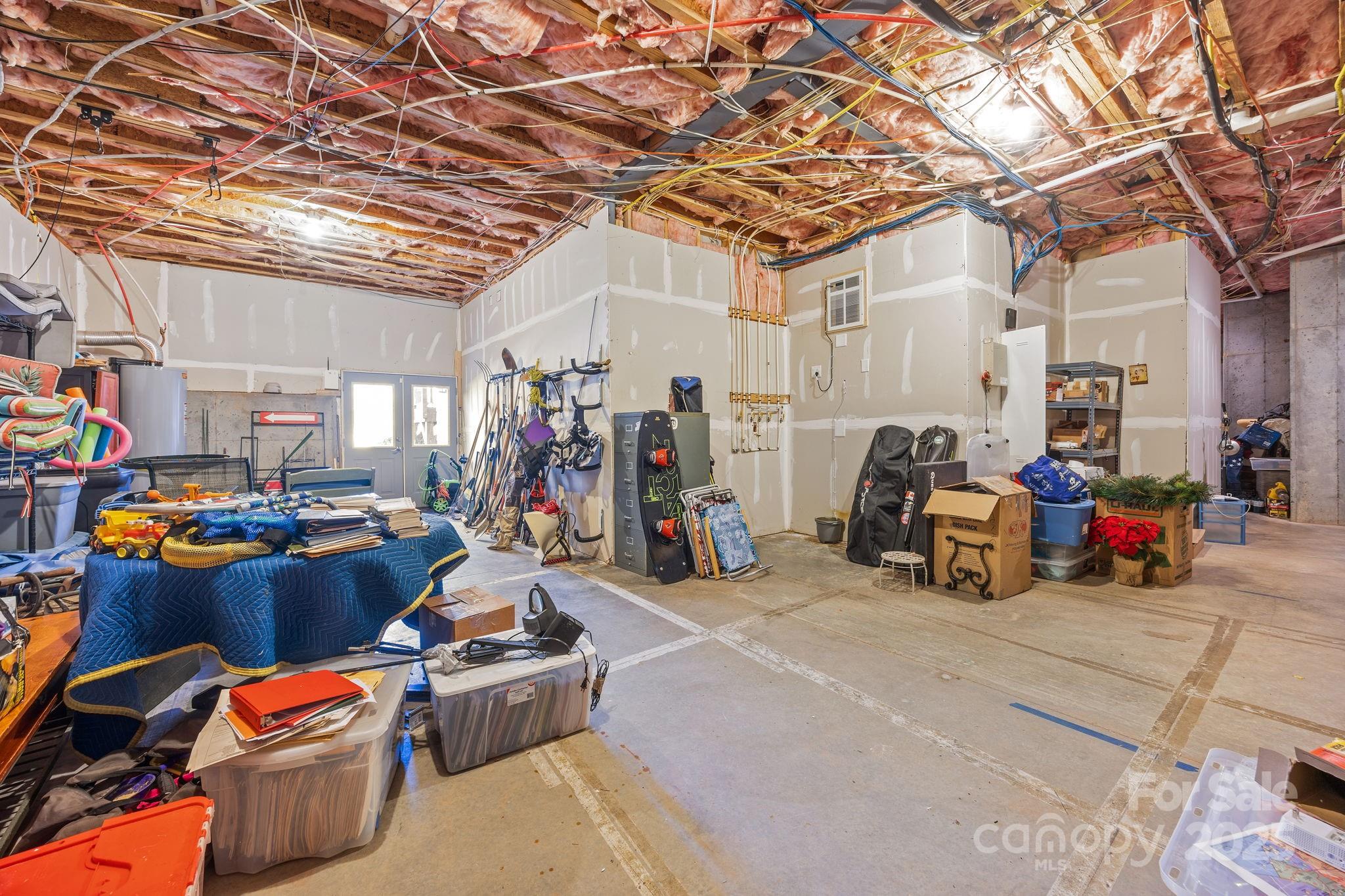 119 Whaling Lane — Mooresville
