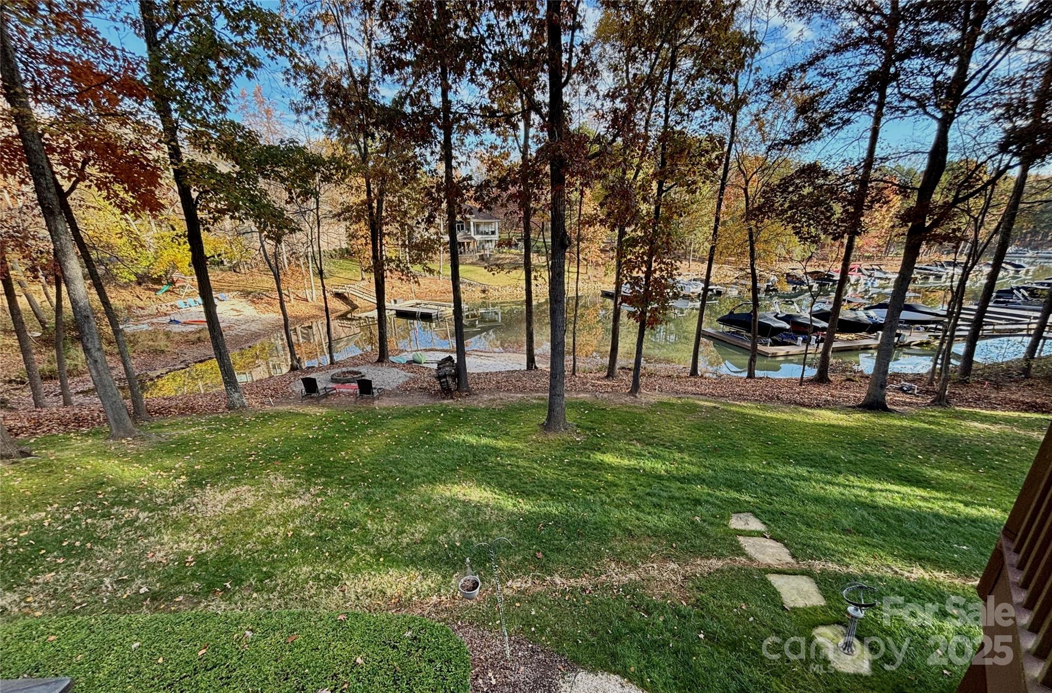 119 Whaling Lane — Mooresville