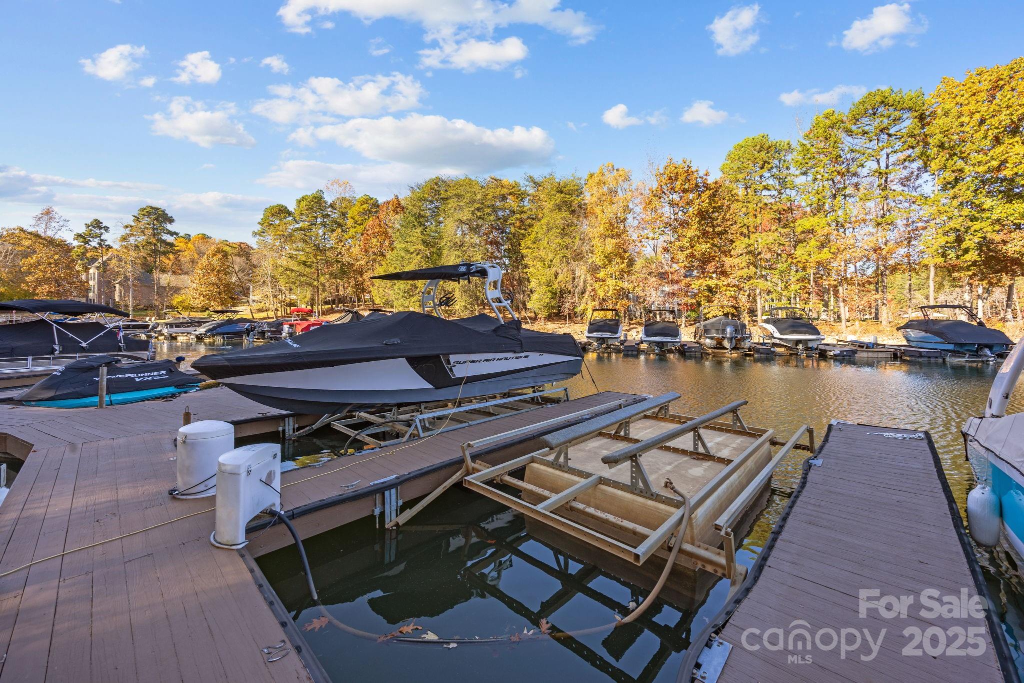 119 Whaling Lane — Mooresville