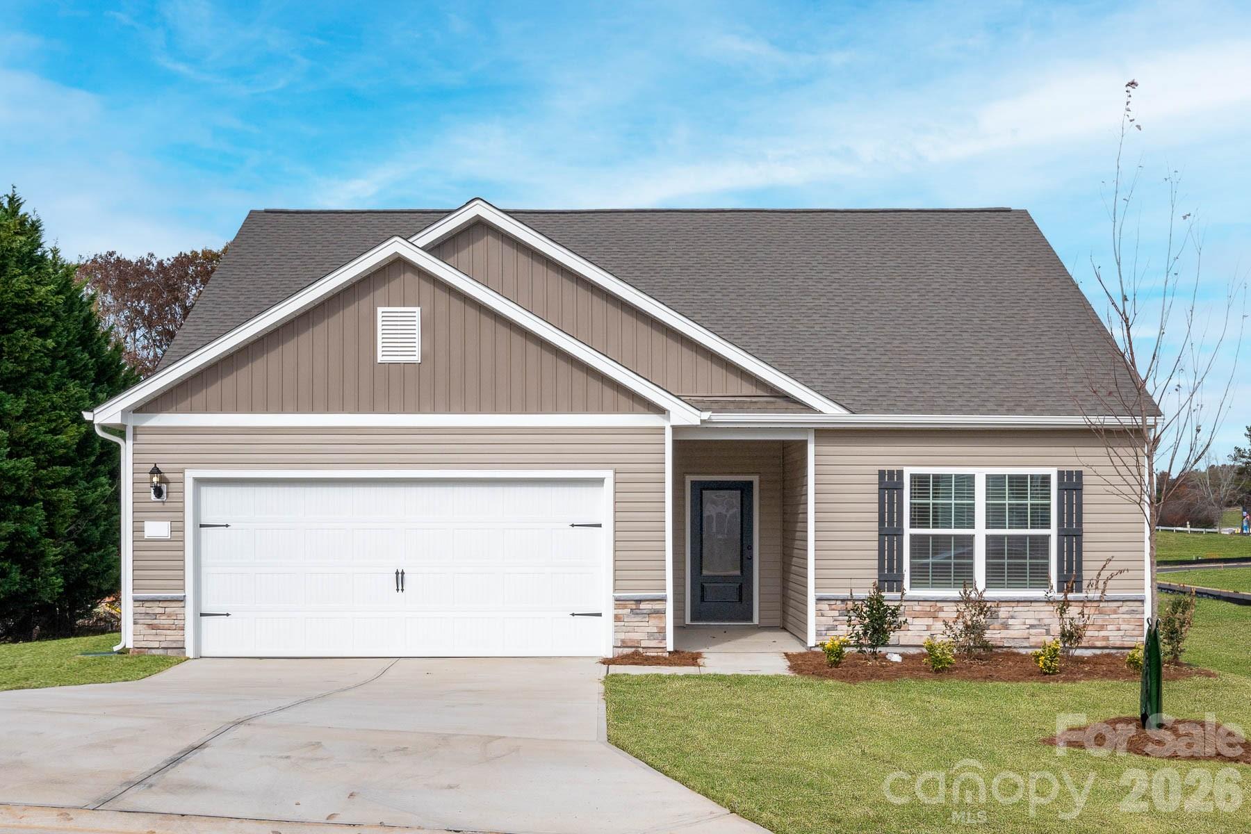 421 Robindale Court — Winston Salem