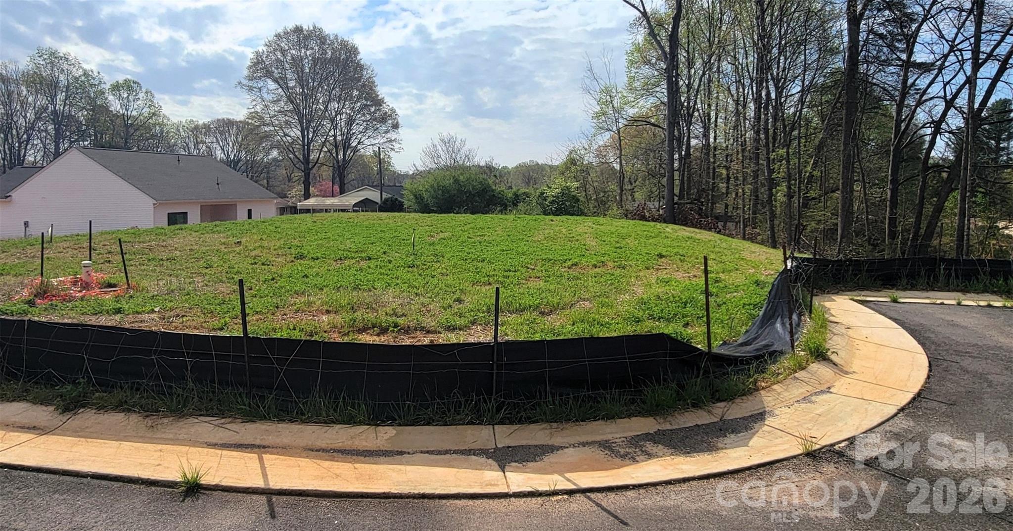 421 Robindale Court — Winston Salem
