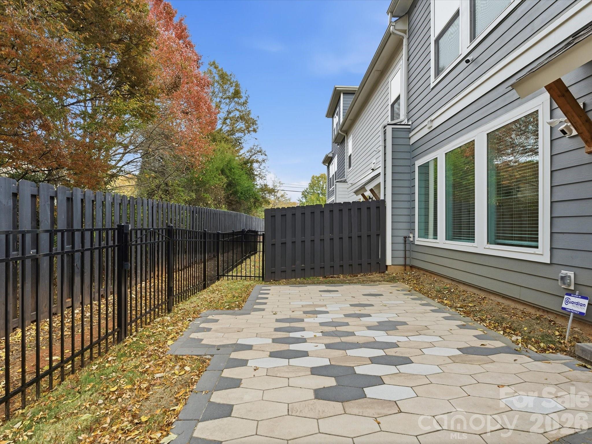 8018 Houser Street — Cornelius