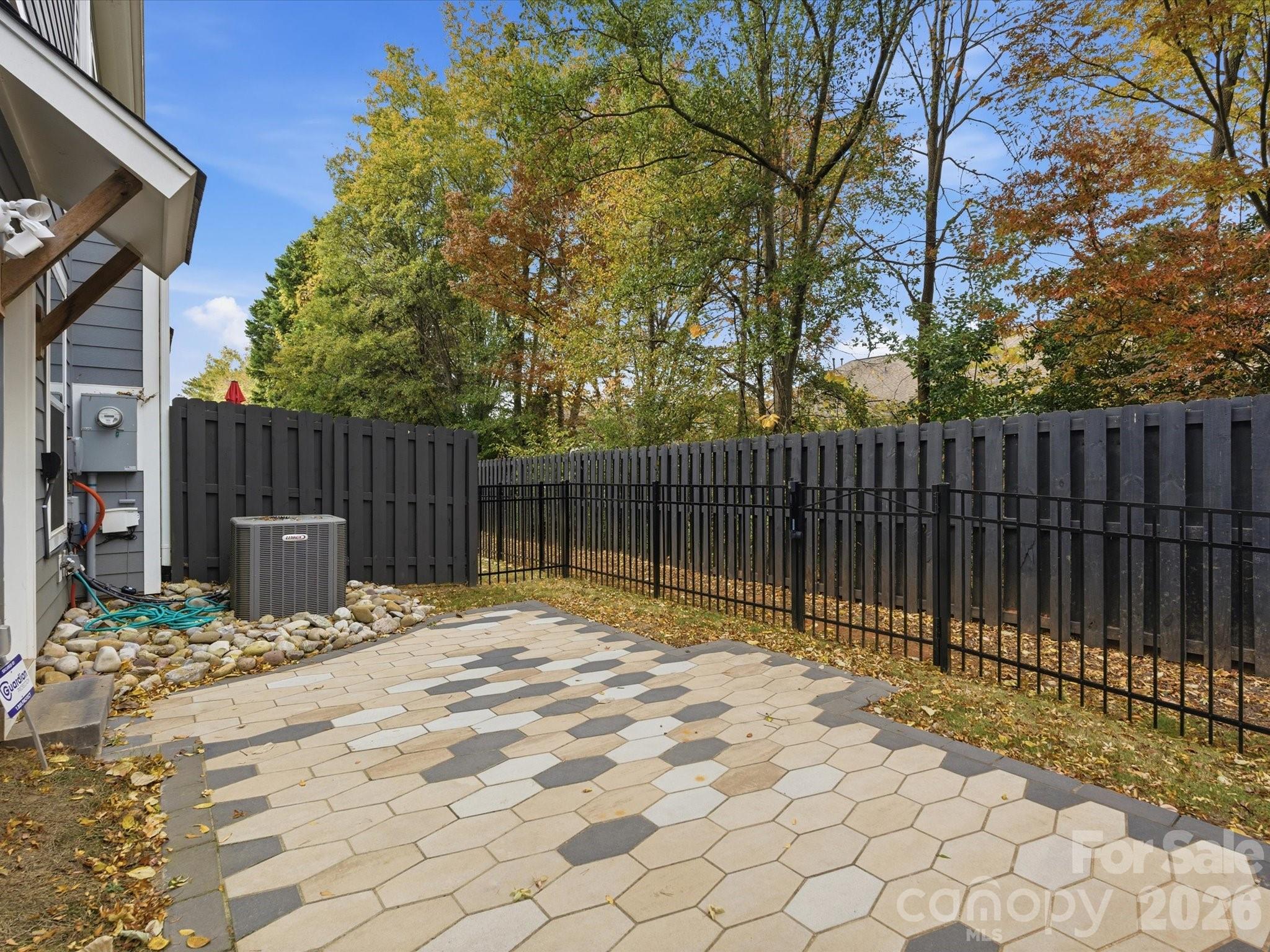 8018 Houser Street — Cornelius
